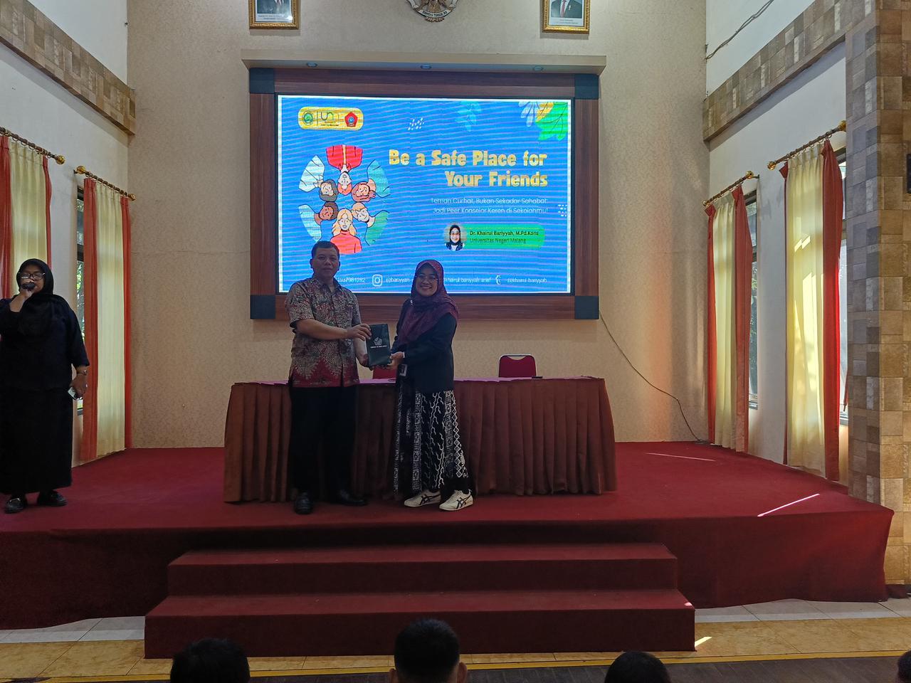 UM Bina Peer Counselor SEJIWA di SMKN 10 Malang untuk Menguatkan Dukungan Sebaya Siswa